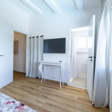 Willa 5 Bdr - Swimmingpool - Ac - Parking *